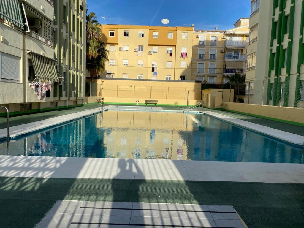 Amplio Piso En Centro De Torre Del Mar公寓 外观 照片